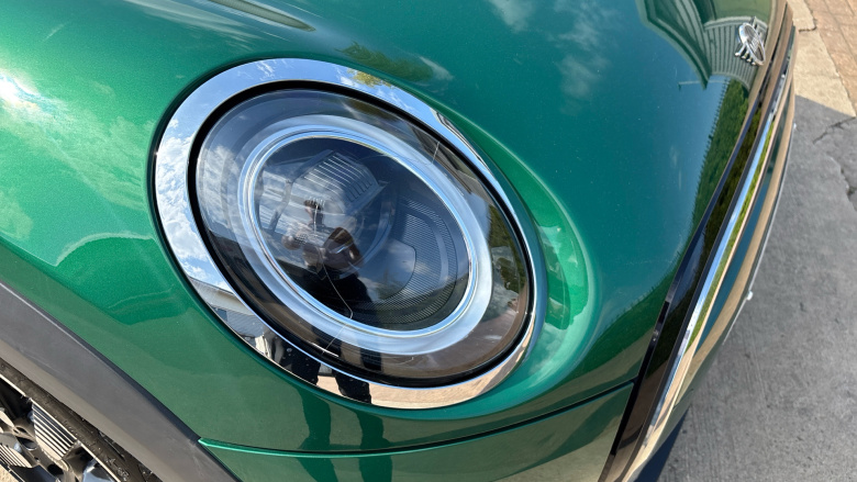 MINI Hatchback 1.5 Cooper Exclusive 5dr Auto Petrol Hatchback